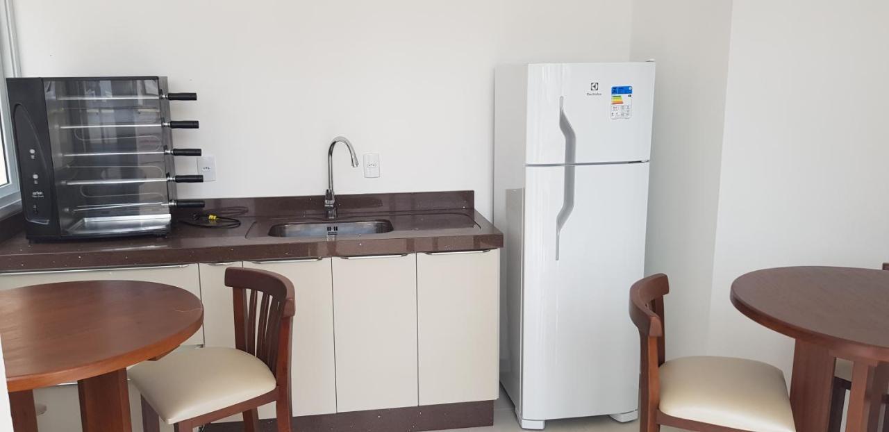 Praia Palmas Do Arvoredo Apartment โกเวร์นาดอร์ เซลโซ รามอส ภายนอก รูปภาพ